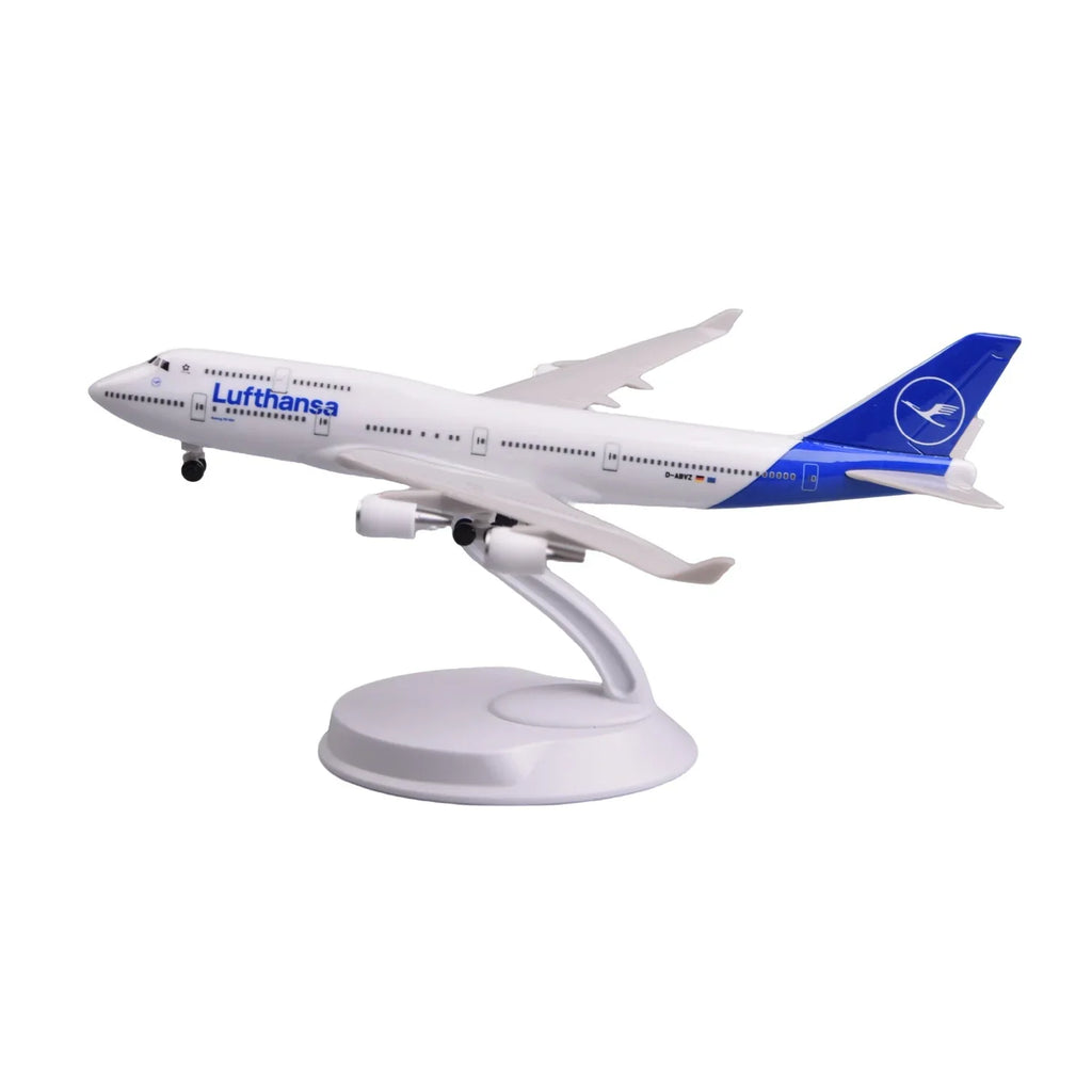 Lufthansa 747-400 Model Plane – 8-Inch Resin Desk Model – Flying Dreams ...