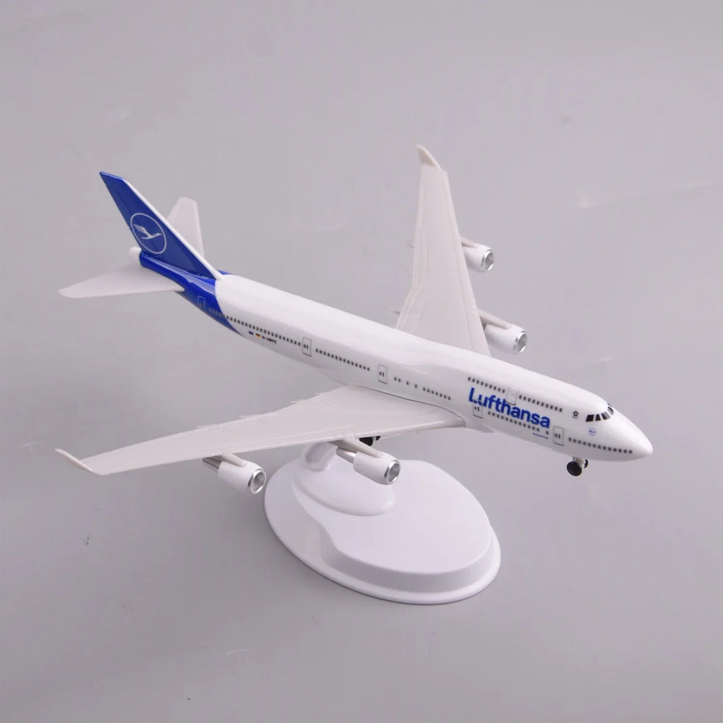 Lufthansa 747-400 Model Plane – 8-Inch Resin Desk Model – Flying Dreams ...