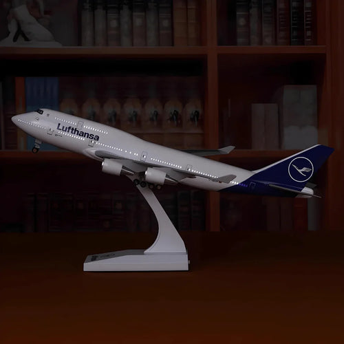 Lufthansa Boeing 747 - 30CM - 11.8in - LED & Sound – Flying Dreams