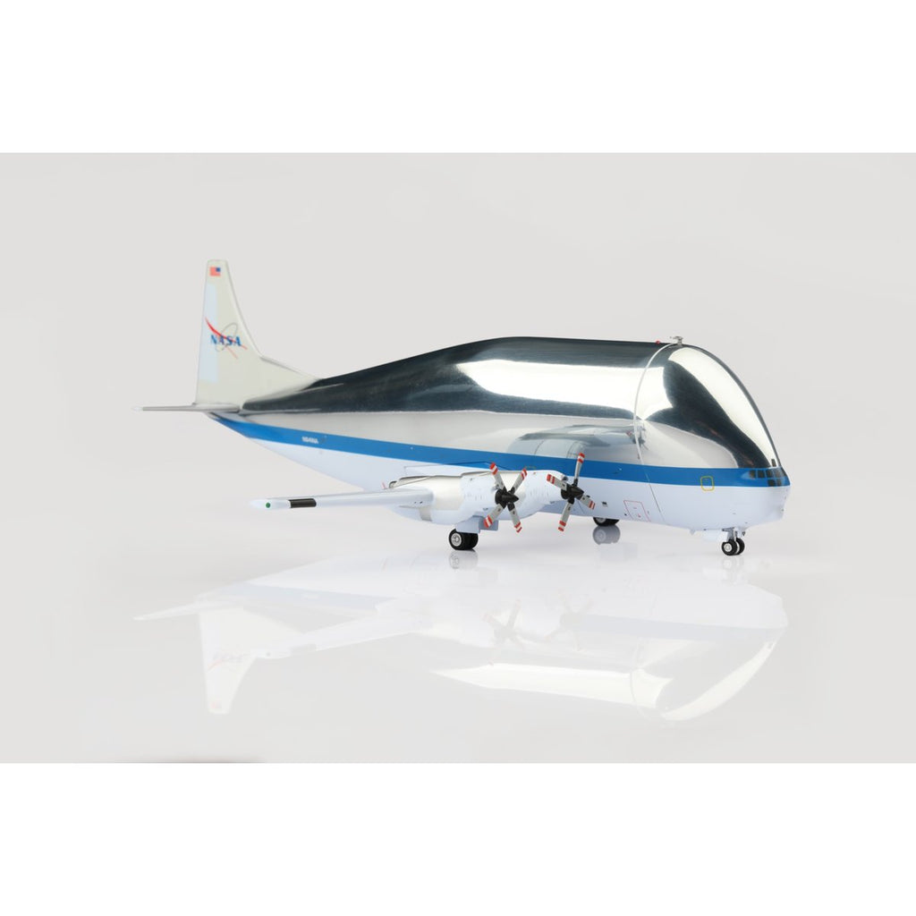 NASA 377SGT Super Guppy N941NA – Scale 1:200 – SQ Wings – 21.9 cm