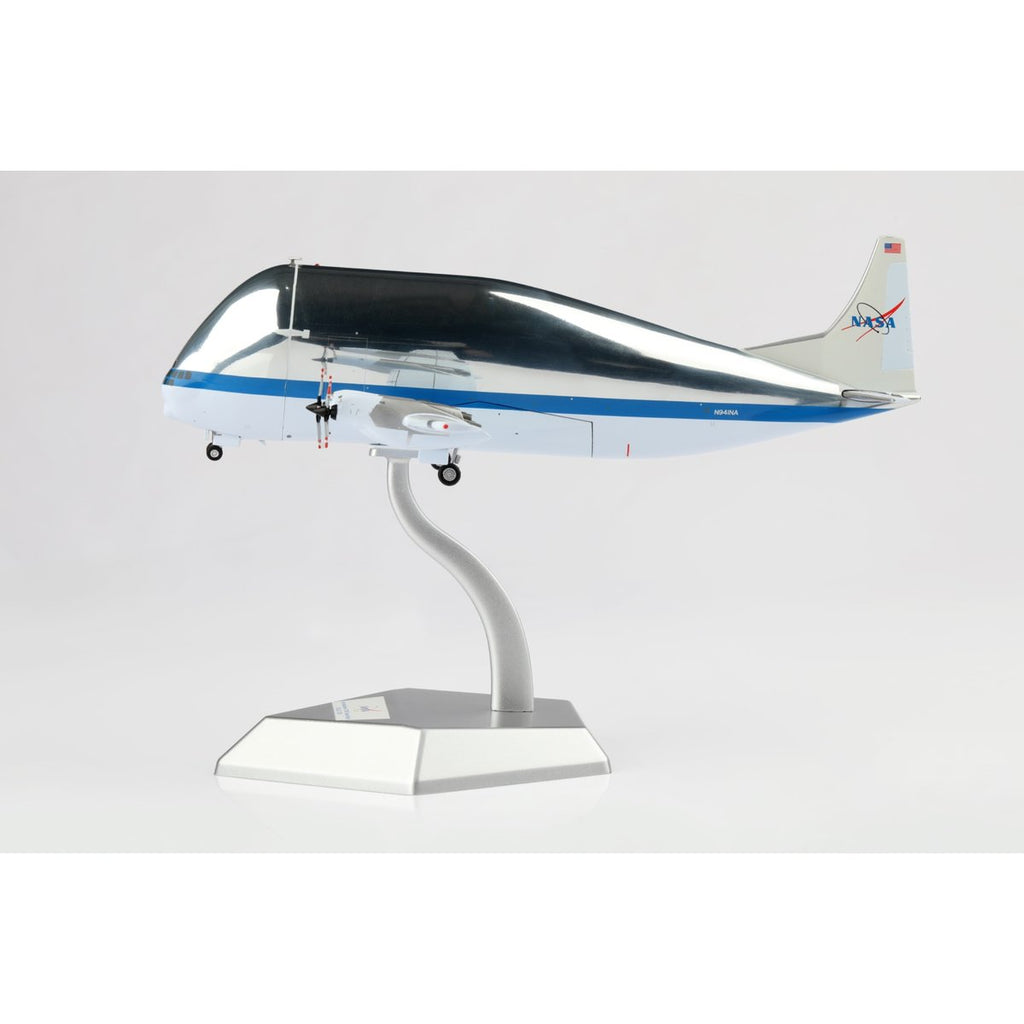 NASA 377SGT Super Guppy N941NA – Scale 1:200 – SQ Wings – 21.9 cm