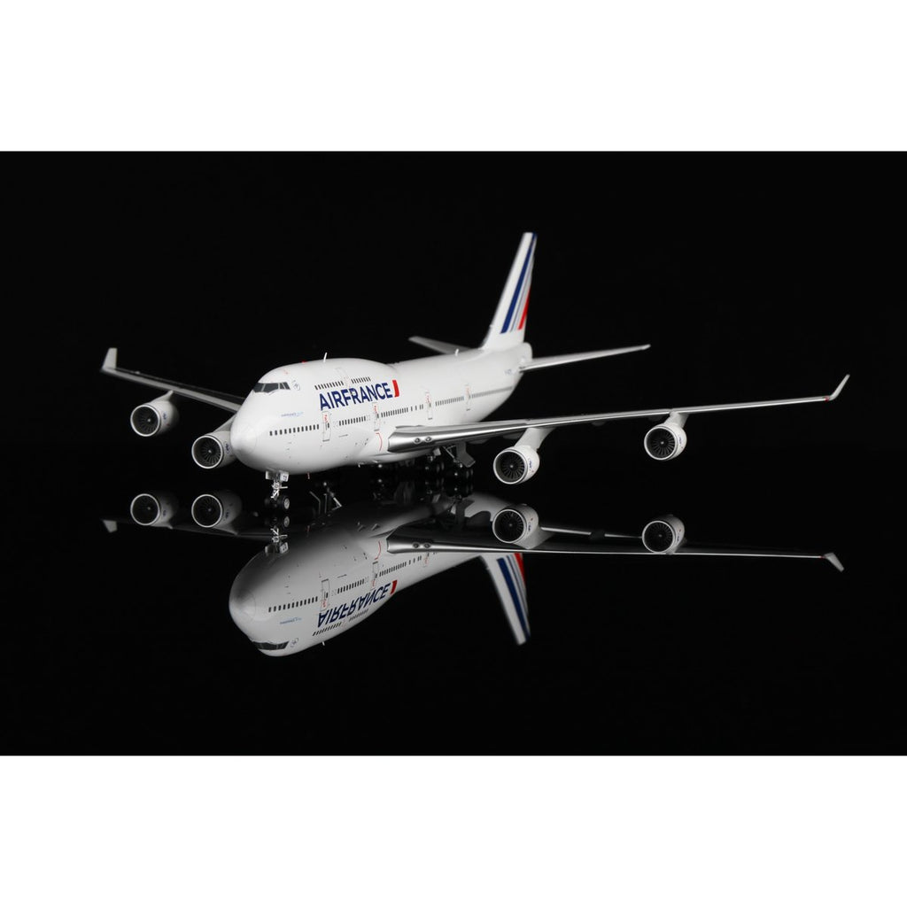 Air France Boeing 747-400 F-GITD – Scale 1:200 – SQ Wings – 35.33 cm