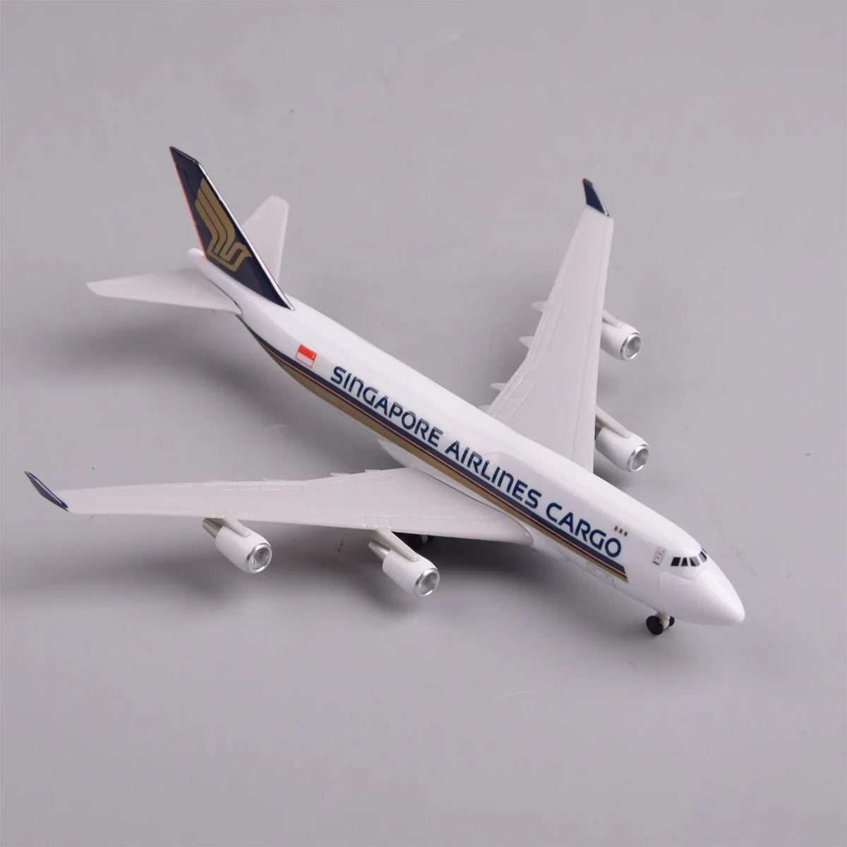 Singapore Airlines Cargo 747 freighter model, high view showing the wings and four engines