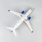 B737 Max United Airlines - Scale 1/80 - 47cm - 18.5 in - Airplane Model