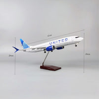 B737 Max United Airlines - Scale 1/80 - 47cm - 18.5 in - Airplane Model