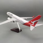 B737-800 Qantas - Scale 1/80 - 47cm - 18.5 in - Airplane Model - Thumbnail 4