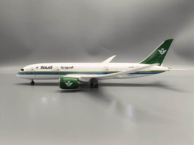 B787 Arabia Saudita - Escala 1/130 - 43cm - 16,9 pulgadas