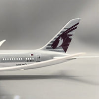 B787 Qatar - Scale 1/130 - 43cm - 16.9 in - Airplane Model