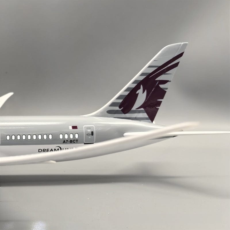 طائرة قطر B787 - مقياس 1/130 - 43 سم - 16.9 بوصة - نموذج طائرة