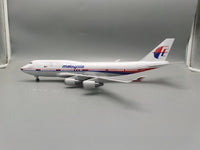 B747 Malaysia - Scale 1/157 - 47cm - 18.5 in - Airplane Model